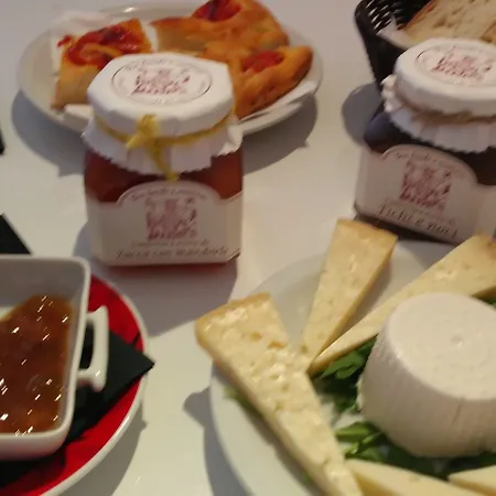 Affittacamere Le Dimore Dell' Idris 4*