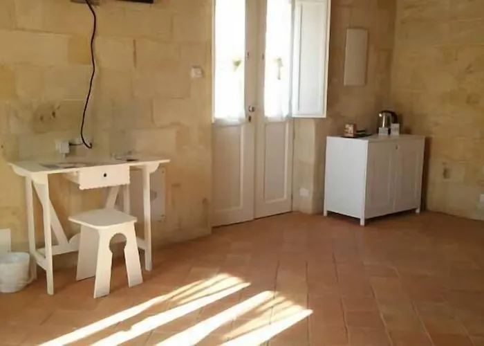 Affittacamere Le Dimore Dell' Idris 4*